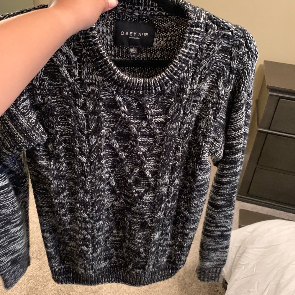 Very warm OBEY sweater